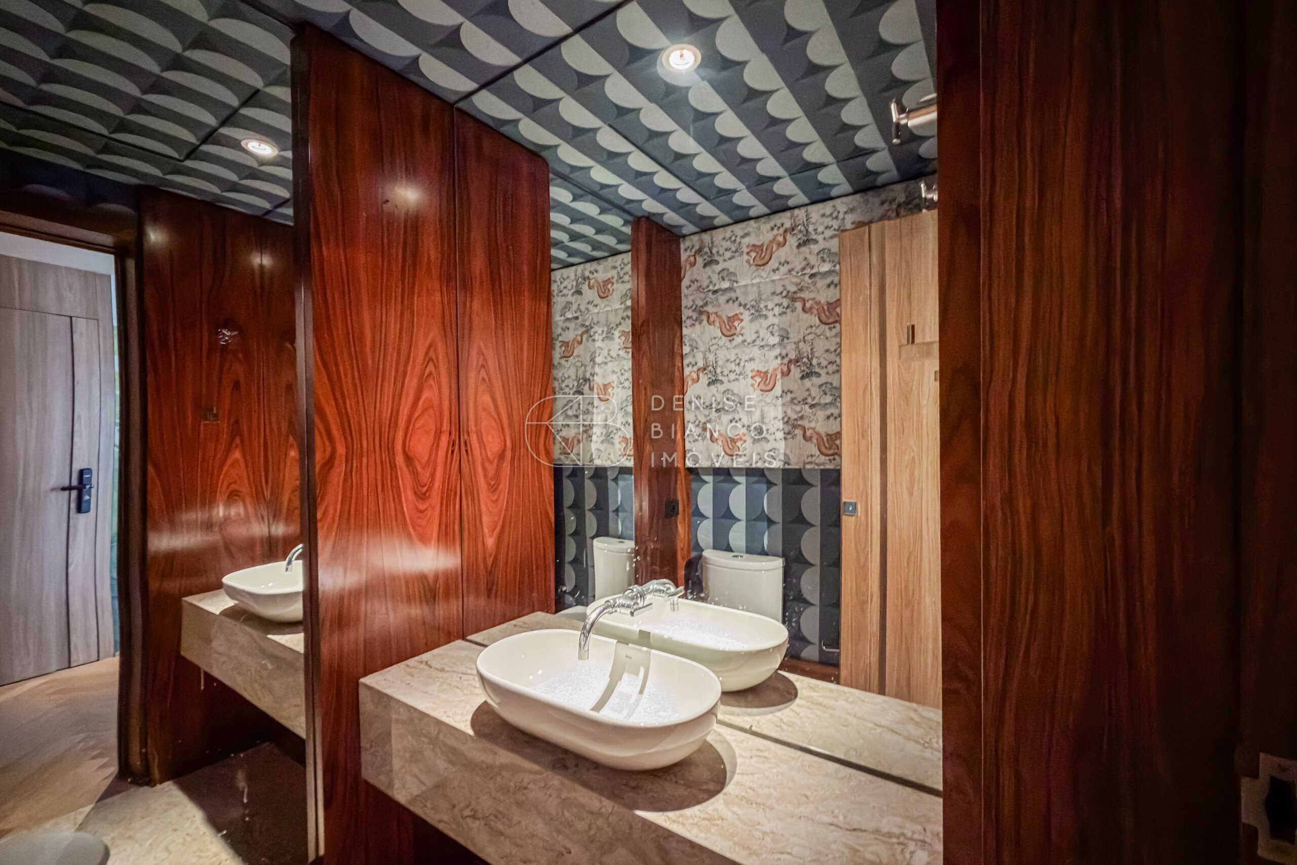 APARTAMENTO em Seminário - Ref: DB0069