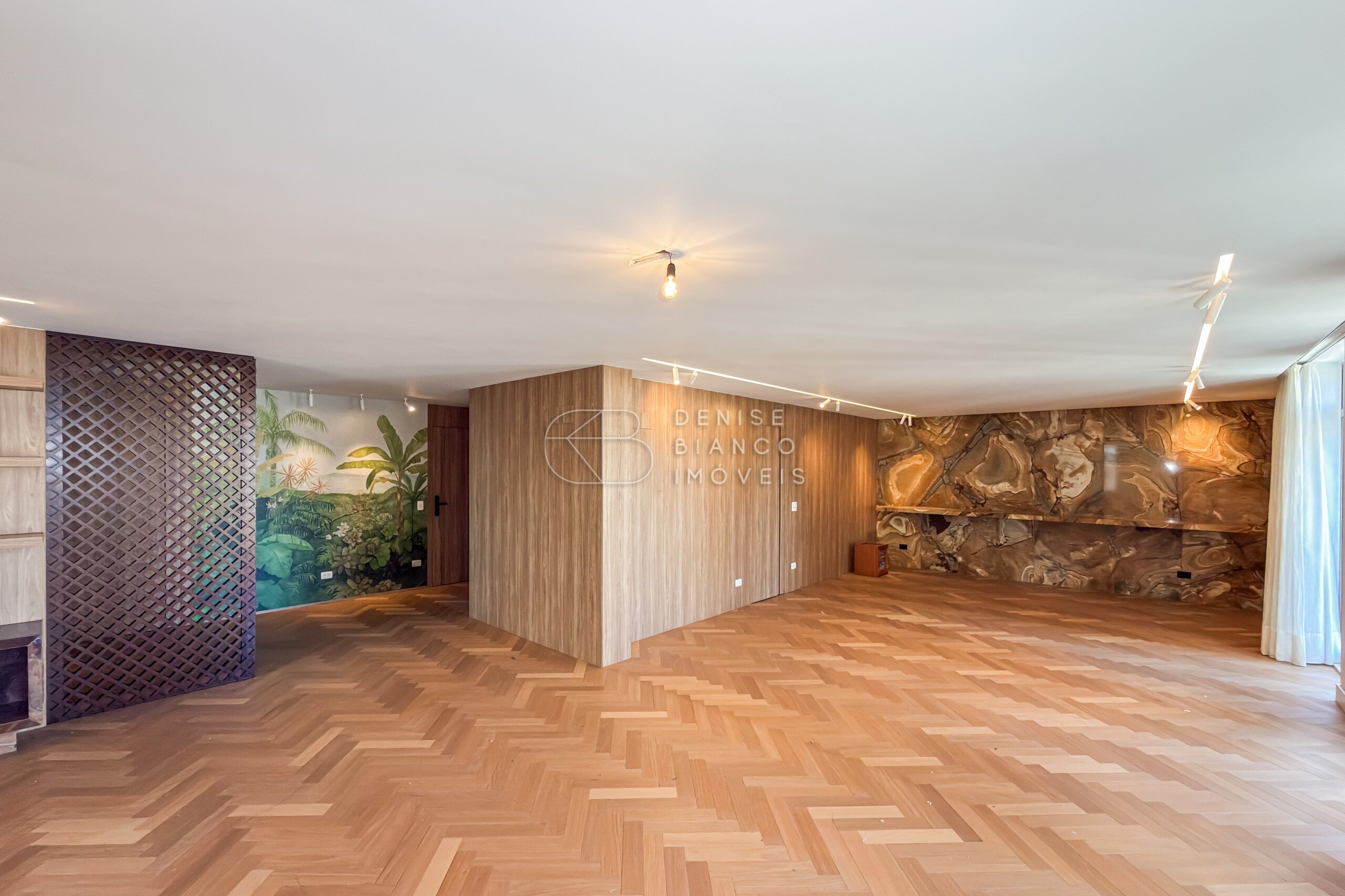 APARTAMENTO em Seminário - Ref: DB0069