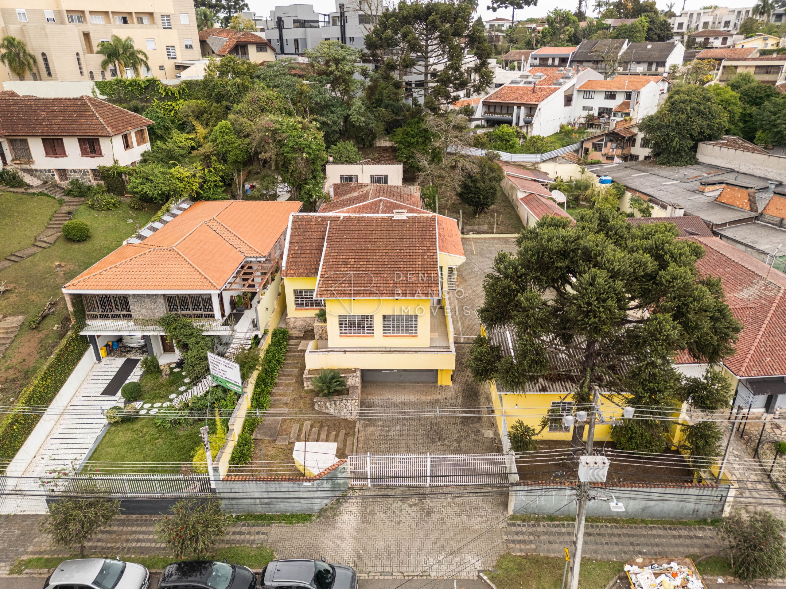 TERRENO em Centro Cívico - Ref: DB0075