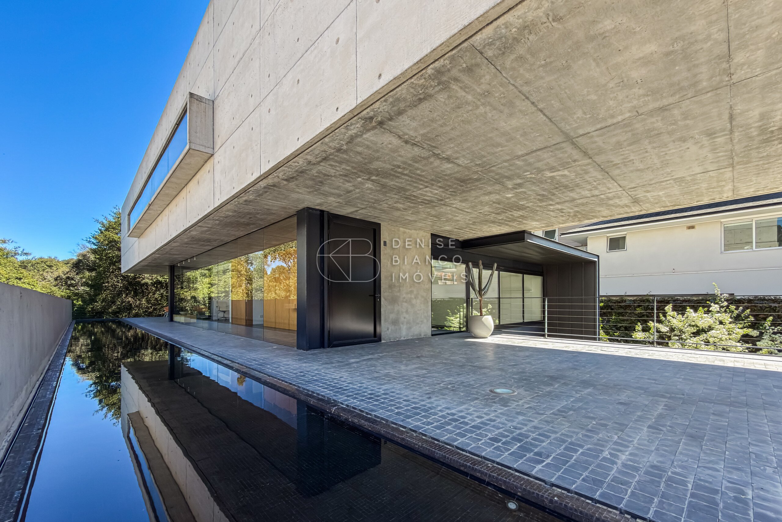 CASA EM CONDOMÍNIO em Santo Inácio - Ref: DB0089