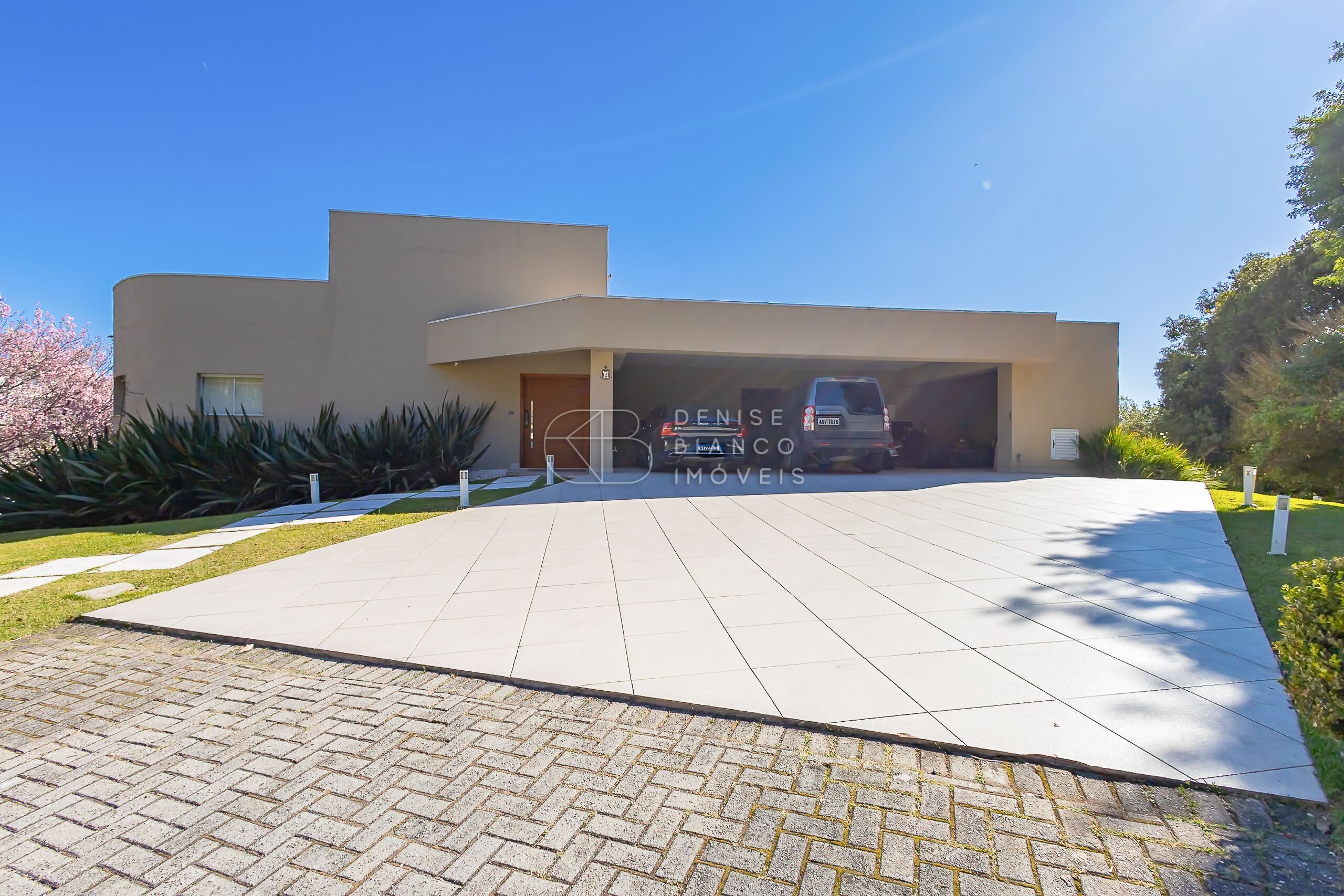 CASA em São João - Ref: DB0095