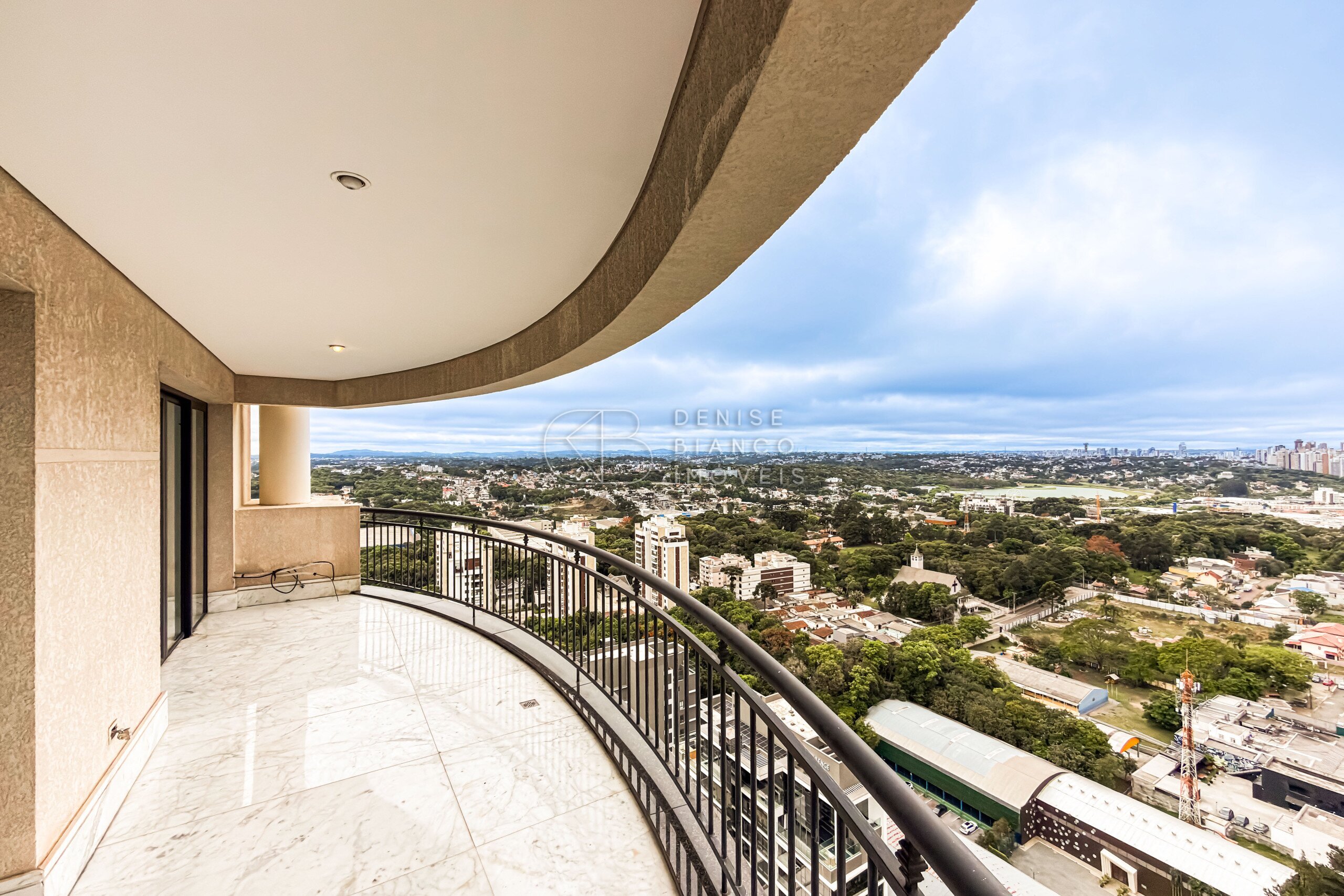 APARTAMENTO em Ecoville - Ref: DB0103