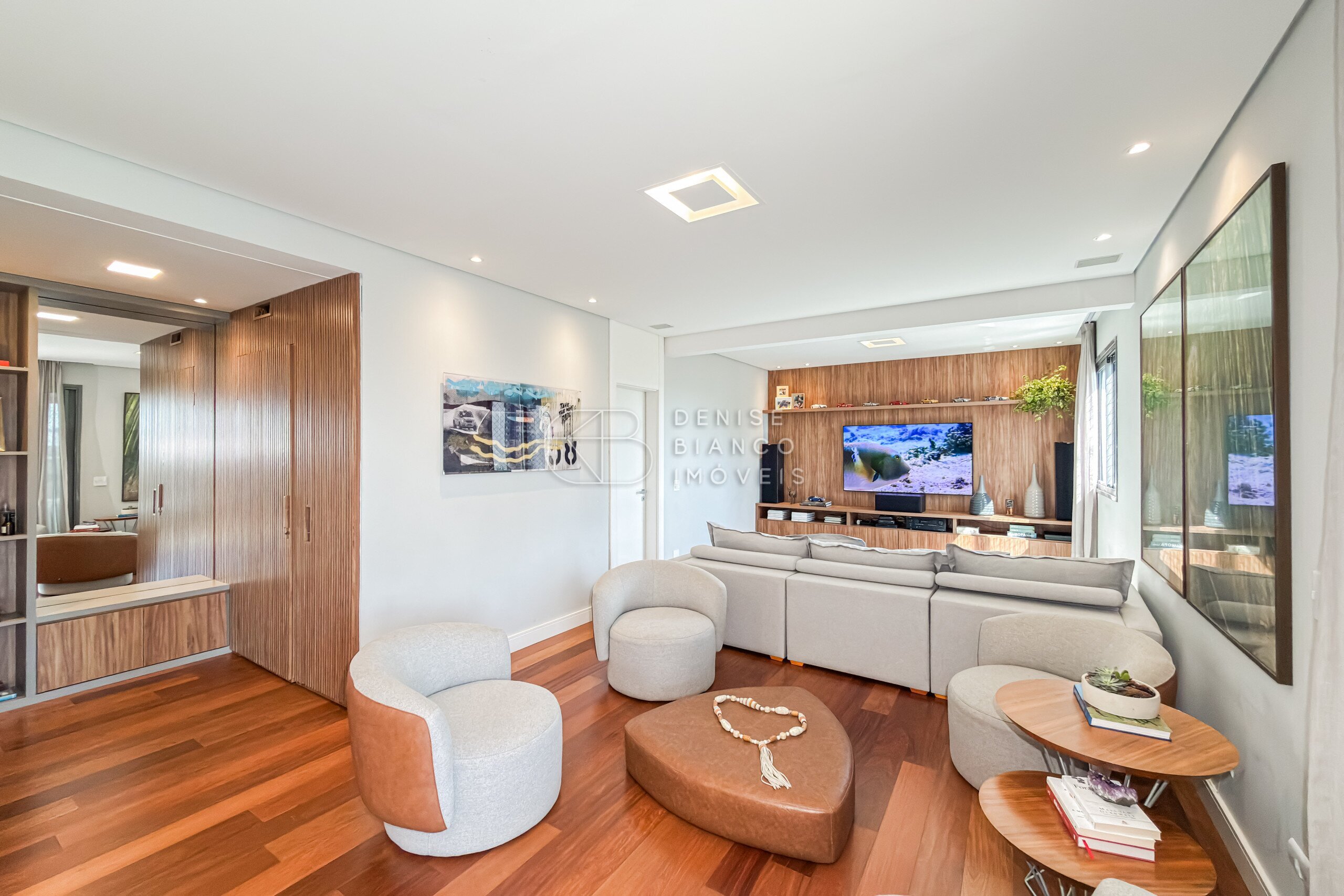 APARTAMENTO em Ecoville - Ref: DB0104