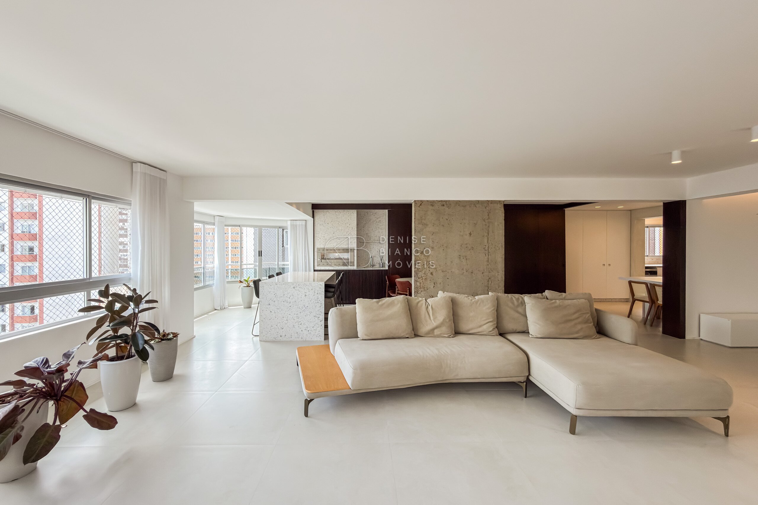 APARTAMENTO em Seminário - Ref: DB0112