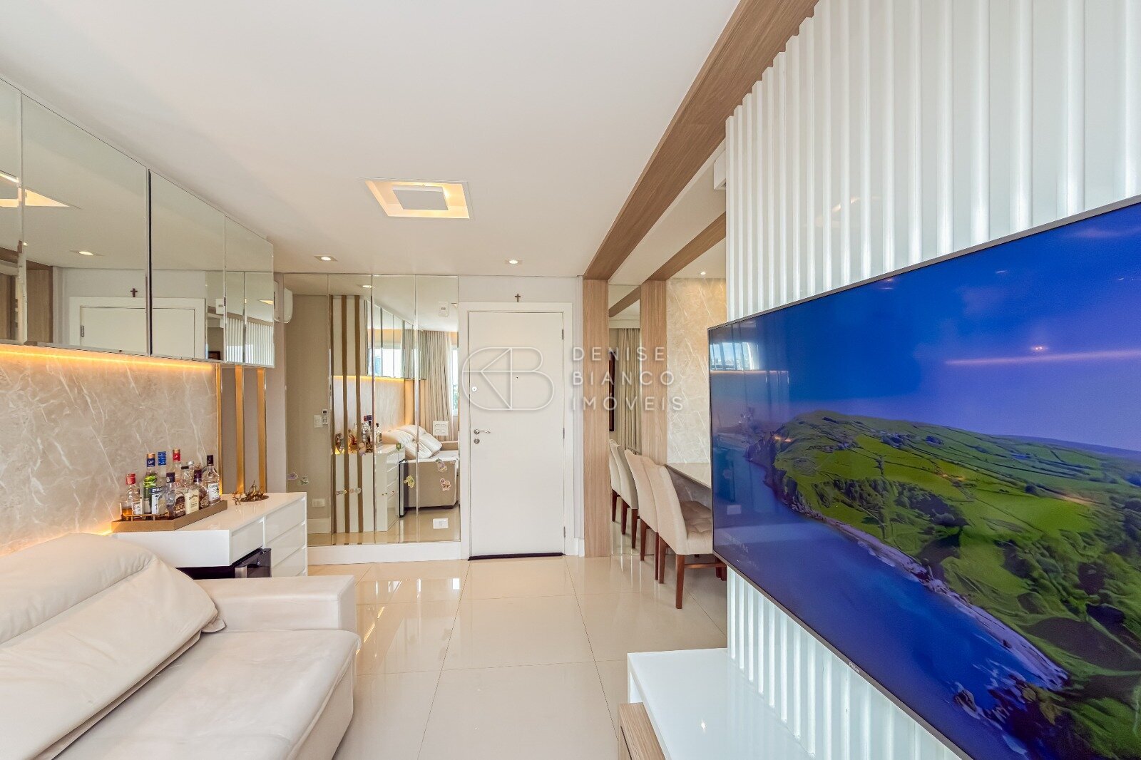APARTAMENTO em Vila Izabel - Ref: DB0117