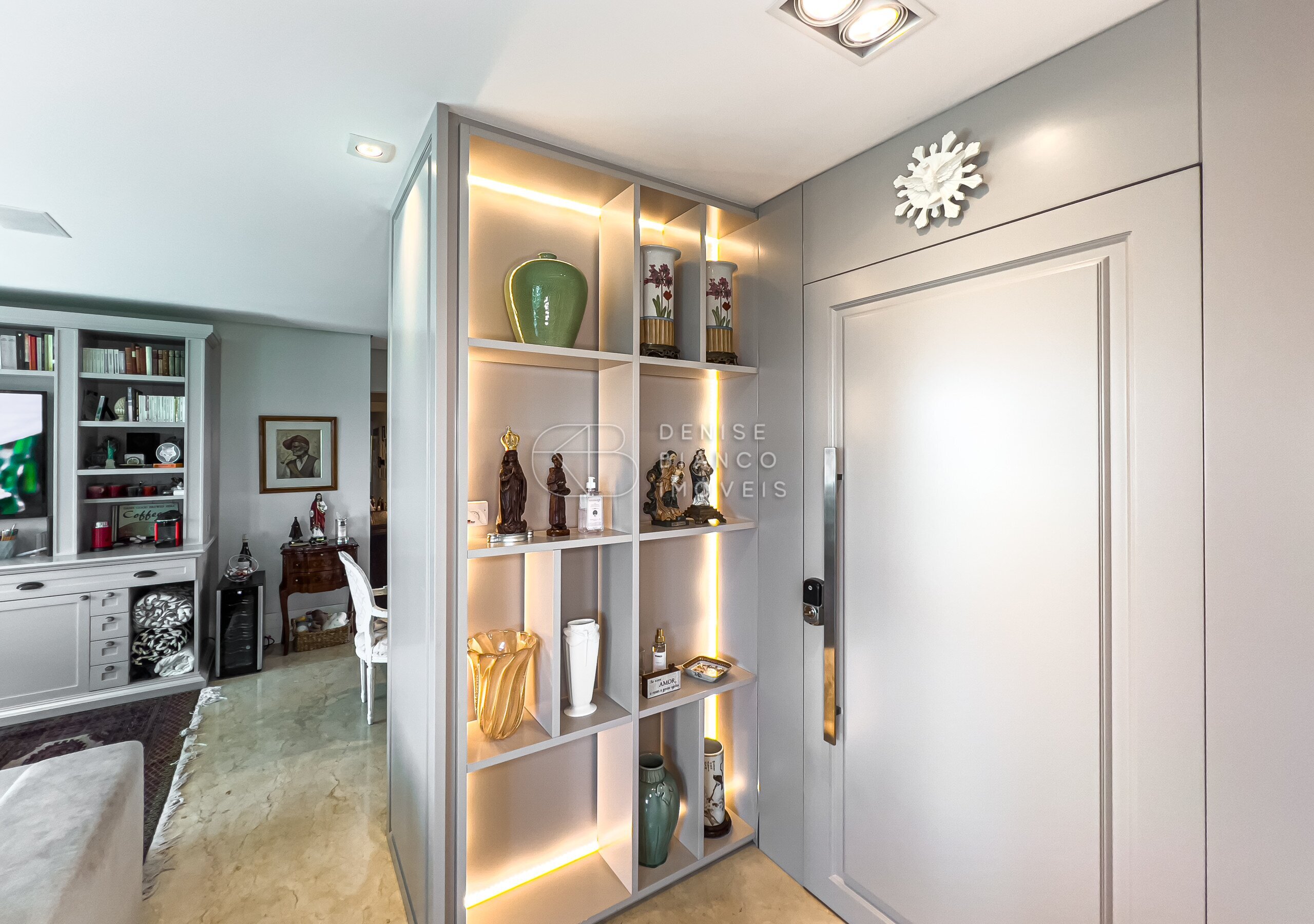 APARTAMENTO em Mossunguê - Ref: DB0118