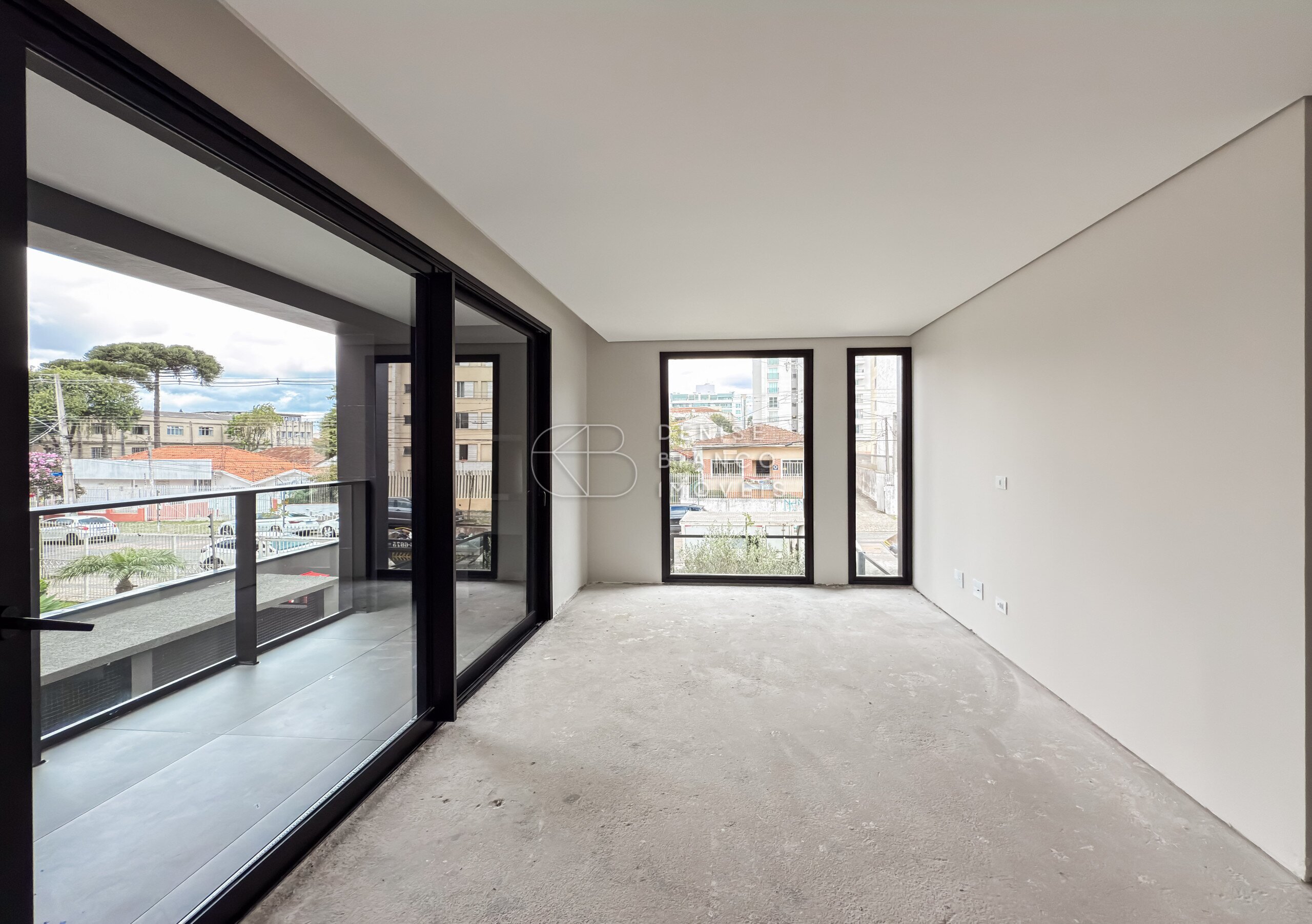 APARTAMENTO em Alto da Rua XV - Ref: DB0125