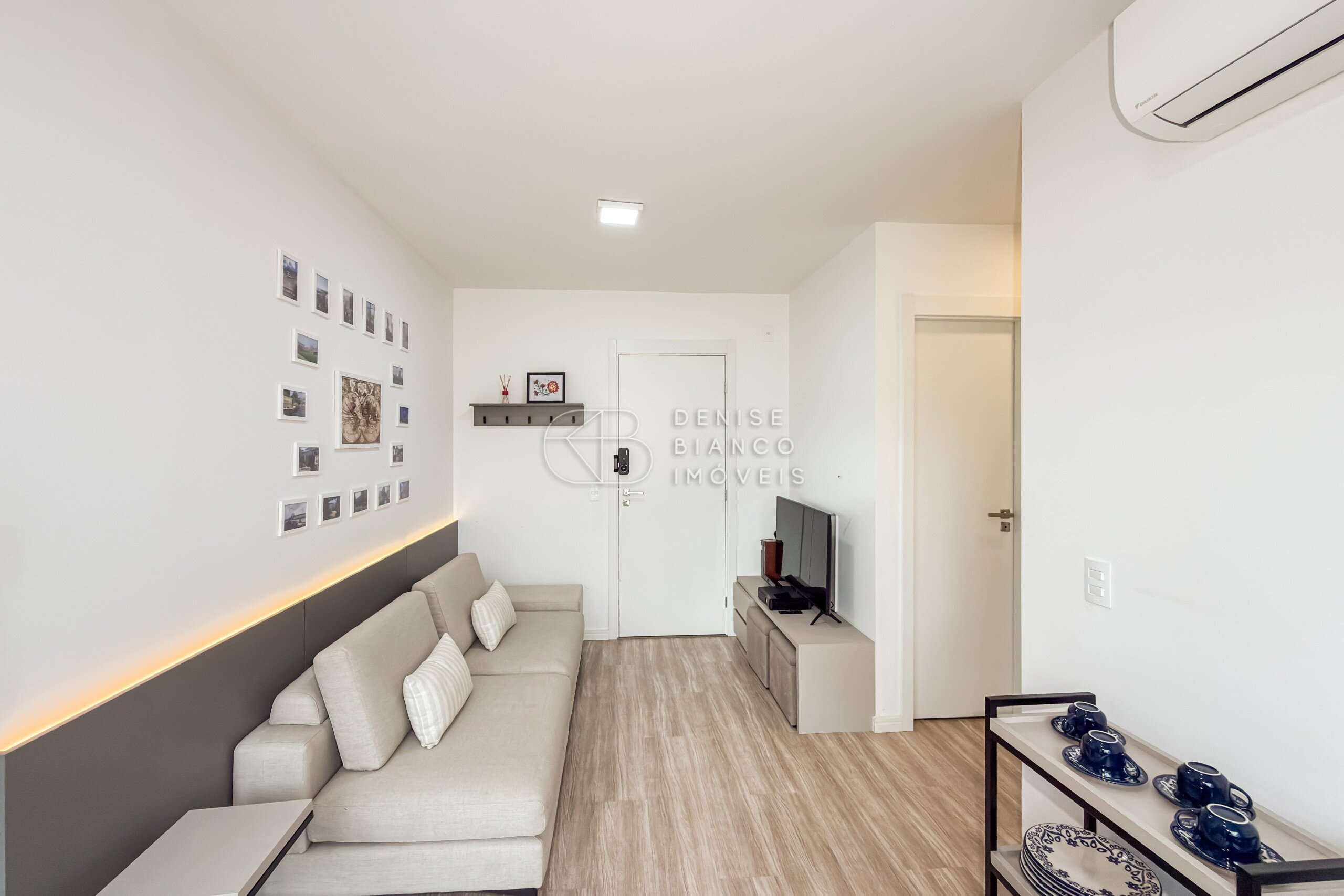APARTAMENTO em Campina do Siqueira - Ref: DB0133