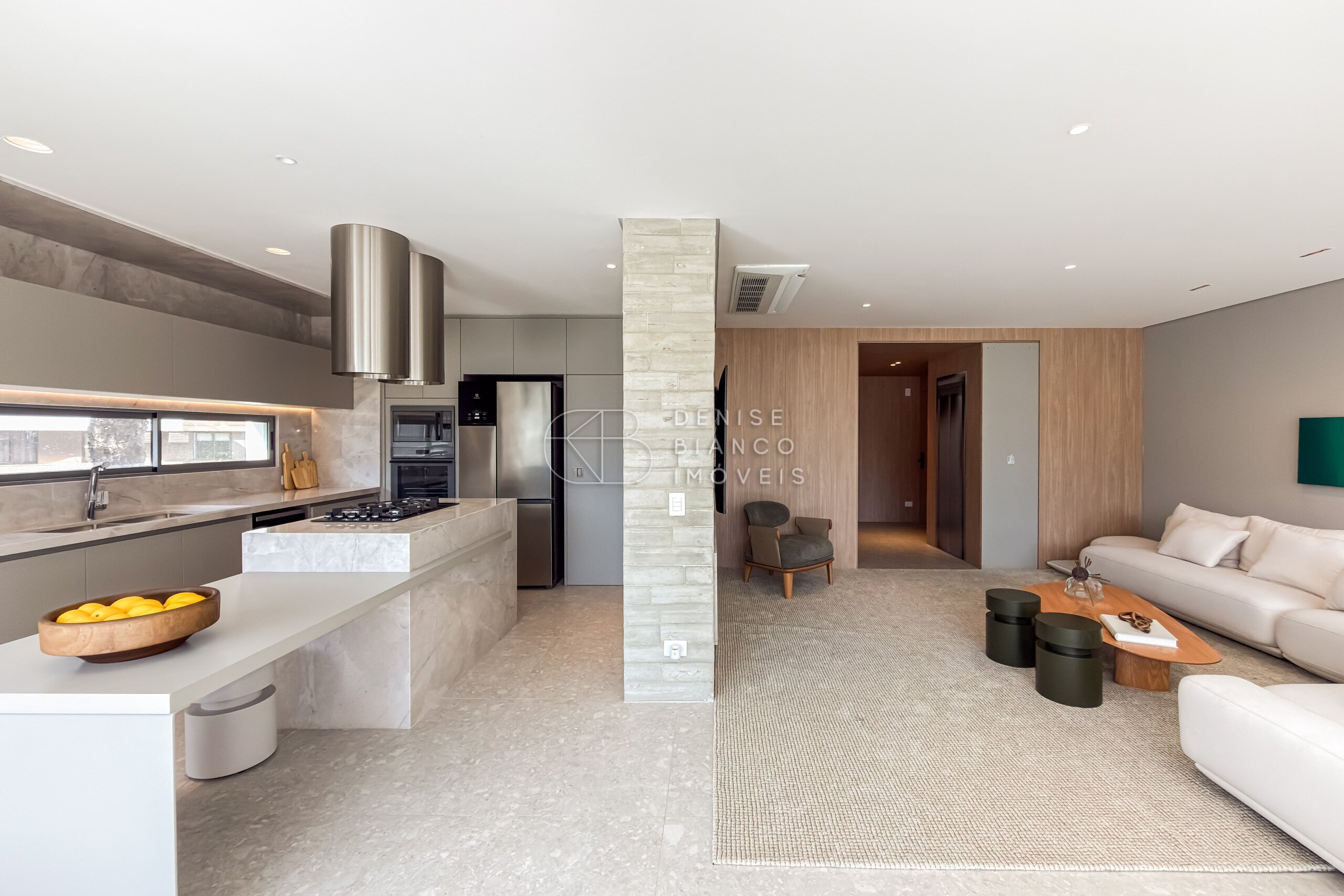 APARTAMENTO em Seminário - Ref: DB0161