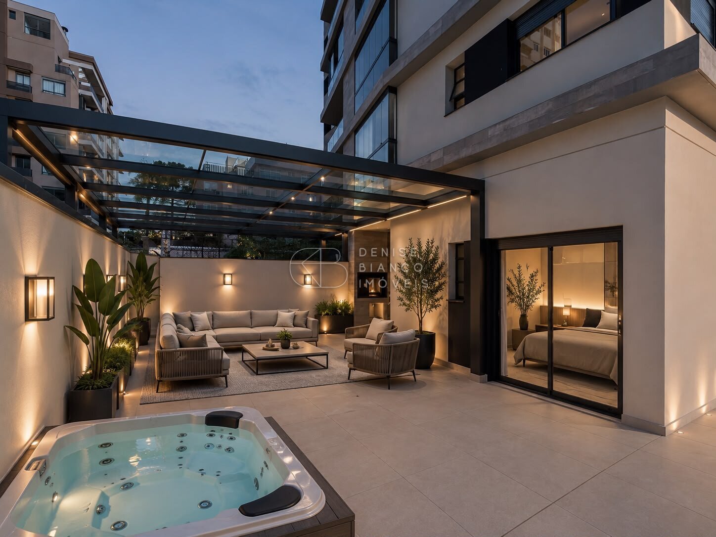 APARTAMENTO em Água Verde - Ref: DB0174