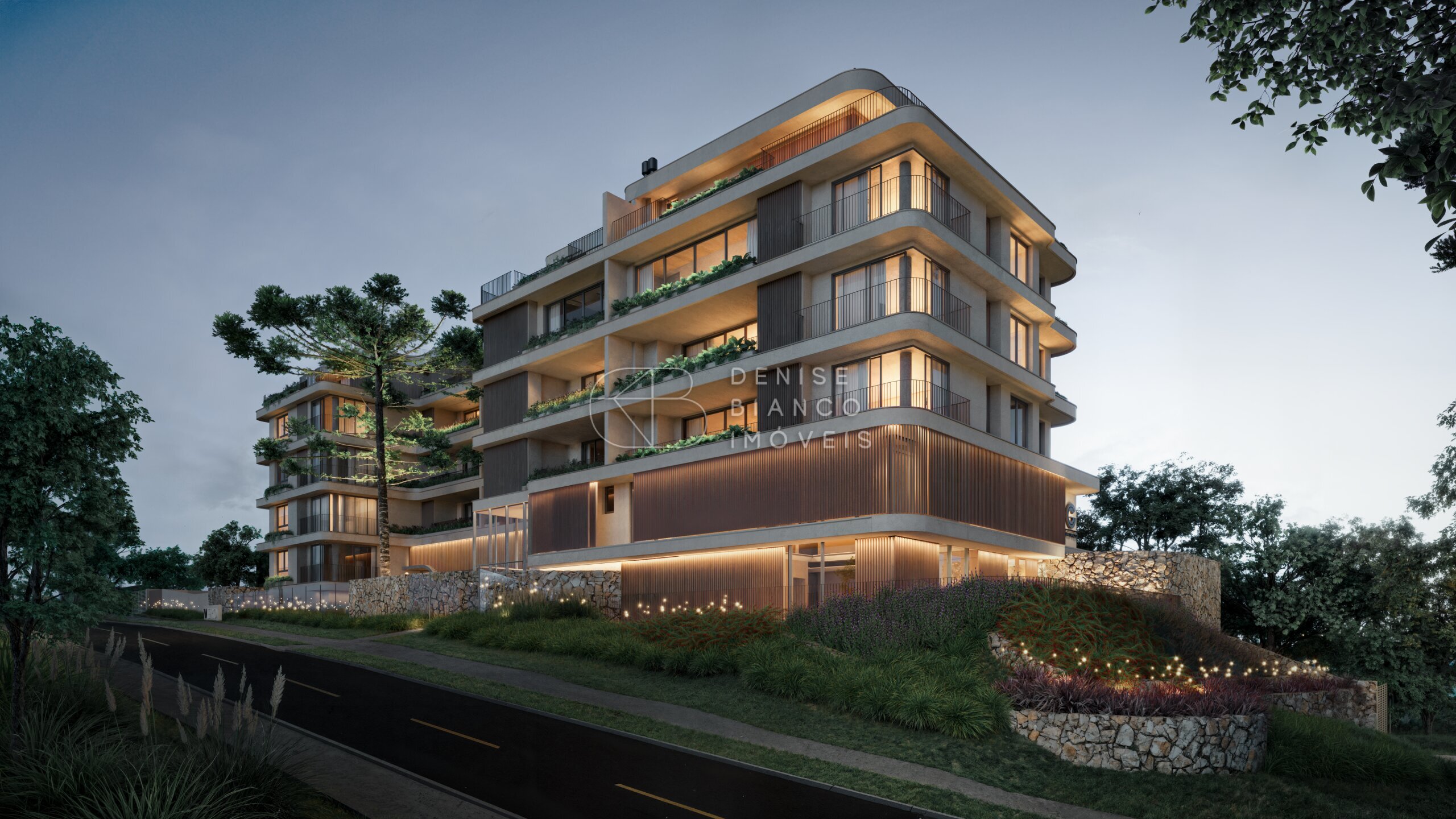 APARTAMENTO em Ahú - Ref: DB0180