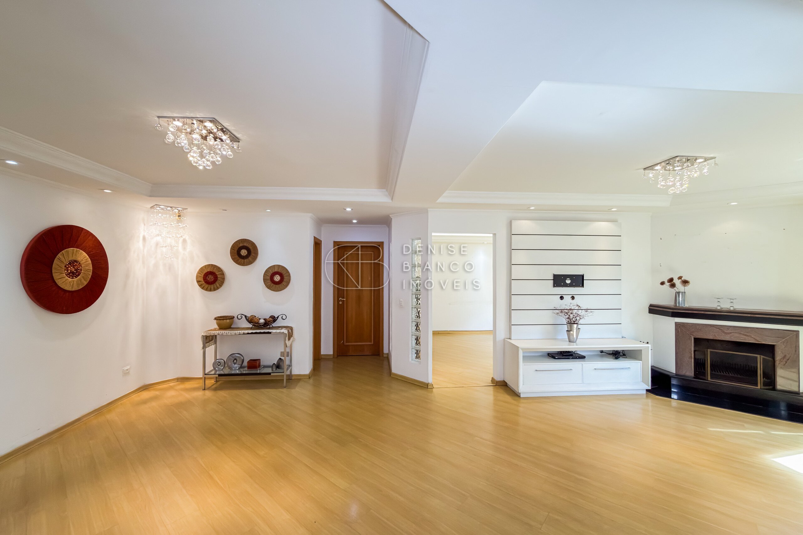 CASA em Mossunguê - Ref: DB0181
