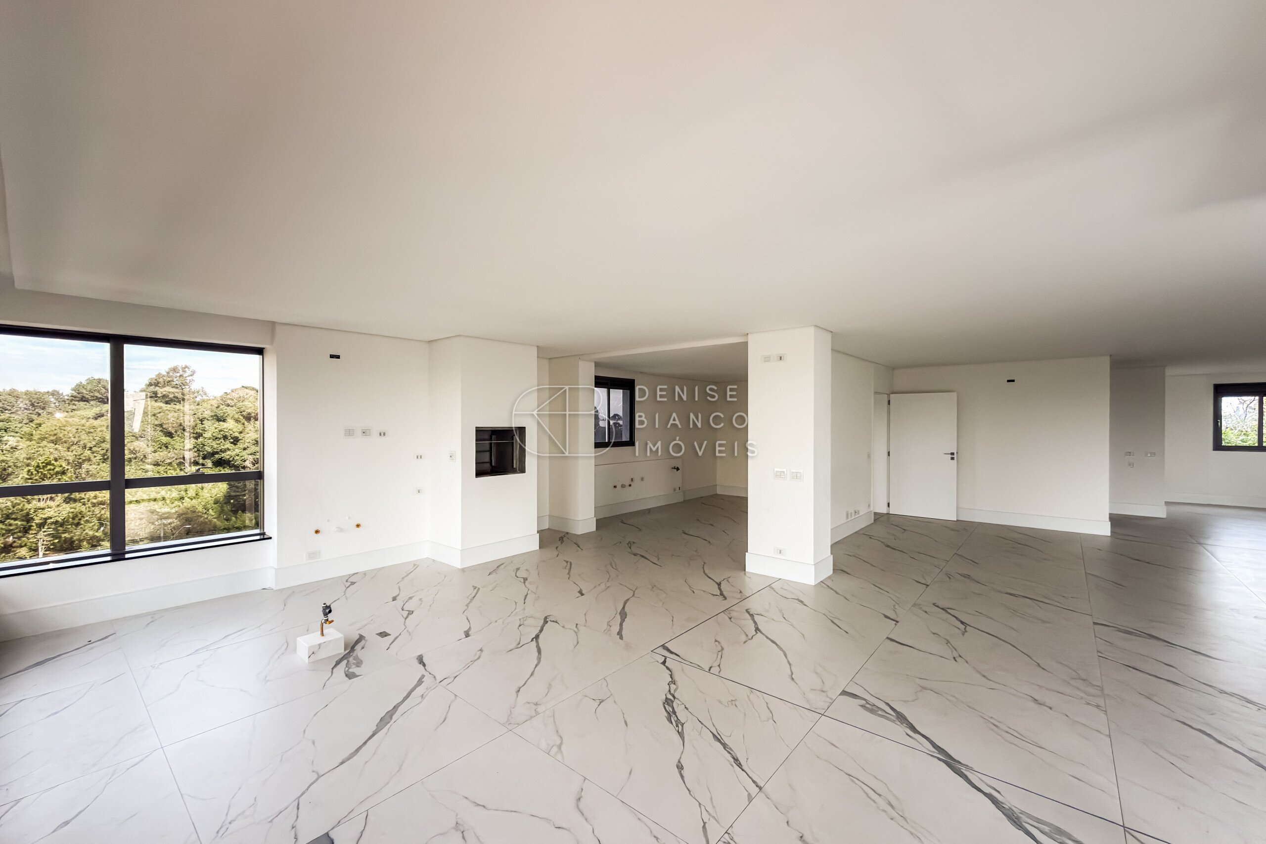 APARTAMENTO em Ecoville - Ref: DB0201