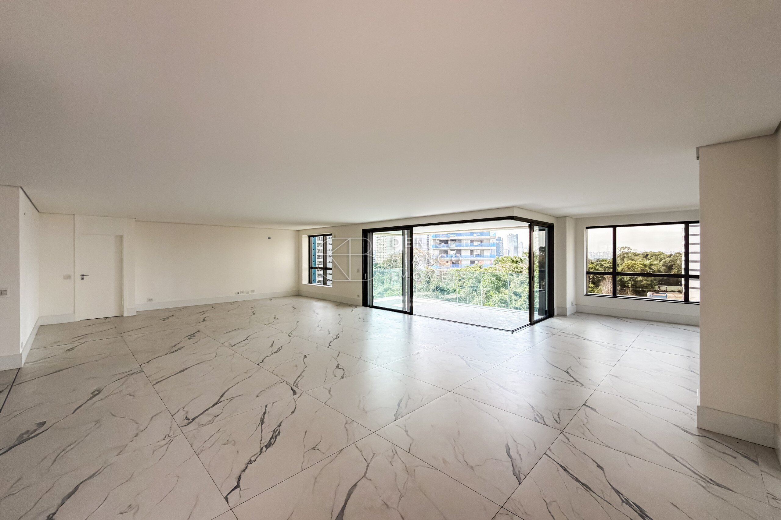 APARTAMENTO em Ecoville - Ref: DB0201