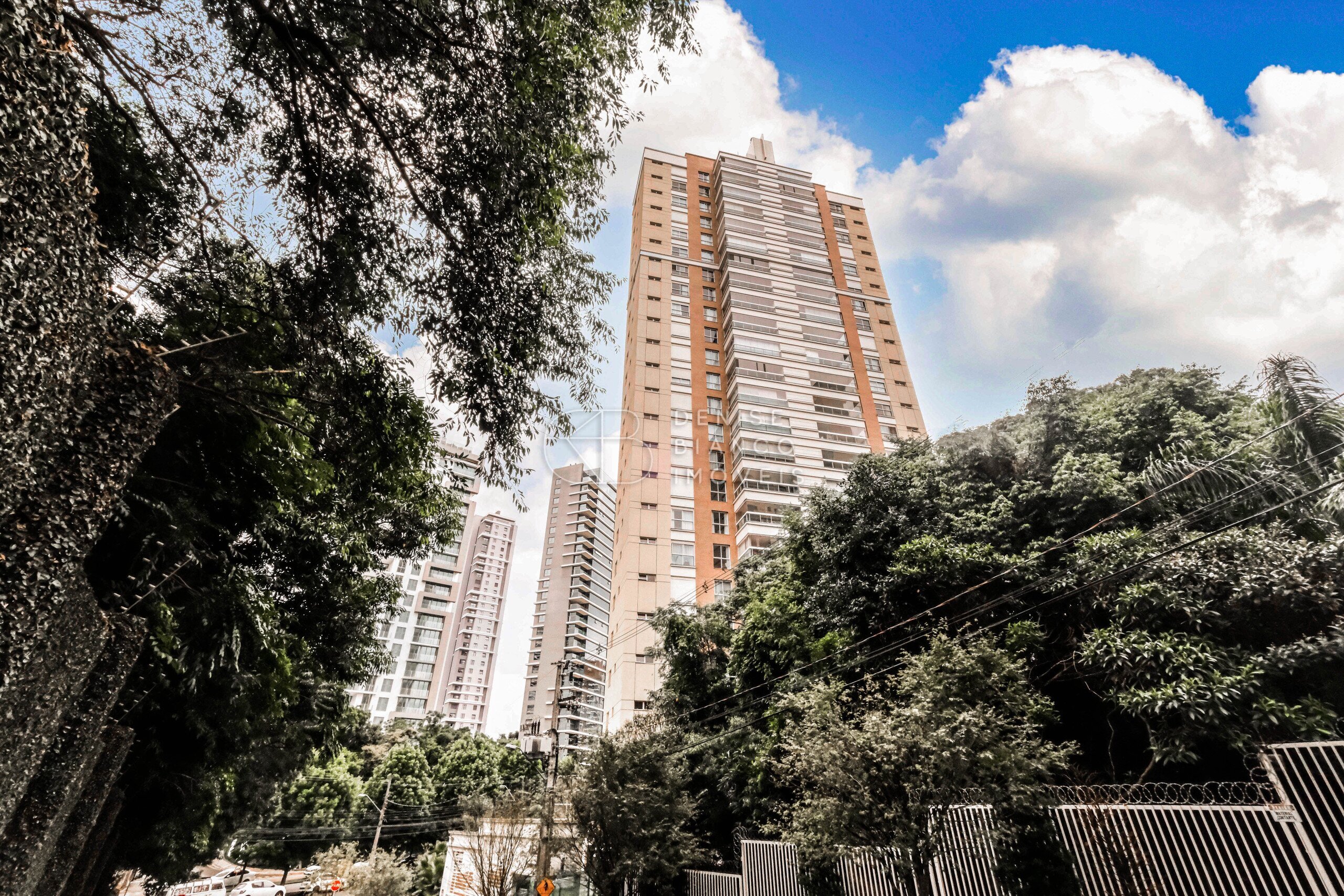 APARTAMENTO em Ecoville - Ref: DB0207