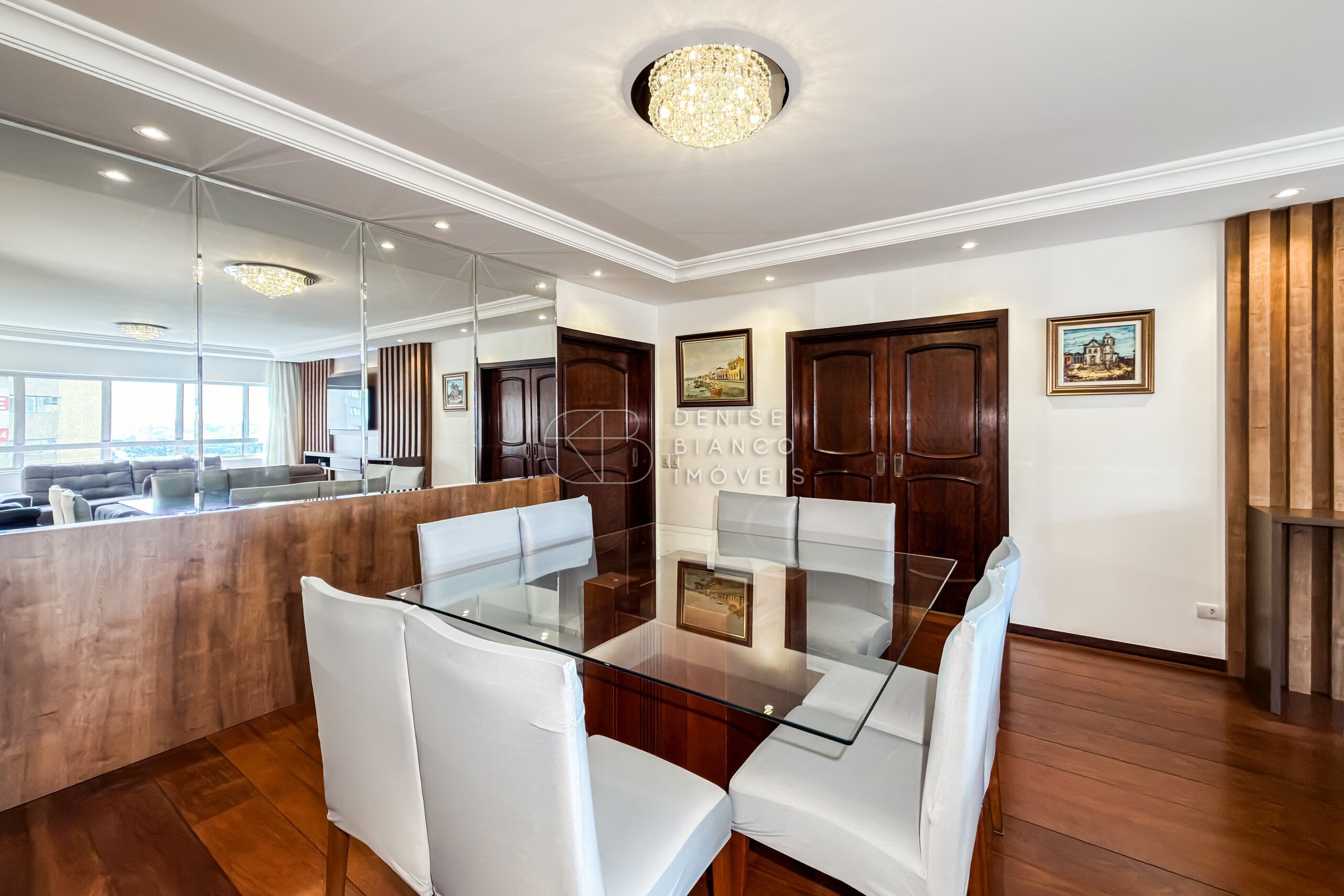 APARTAMENTO em Bigorrilho - Ref: DB0210