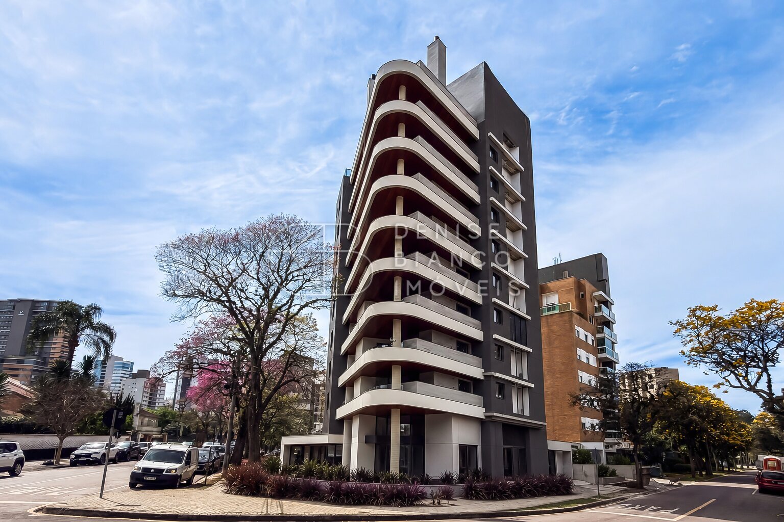 APARTAMENTO em Juvevê - Ref: DB0212