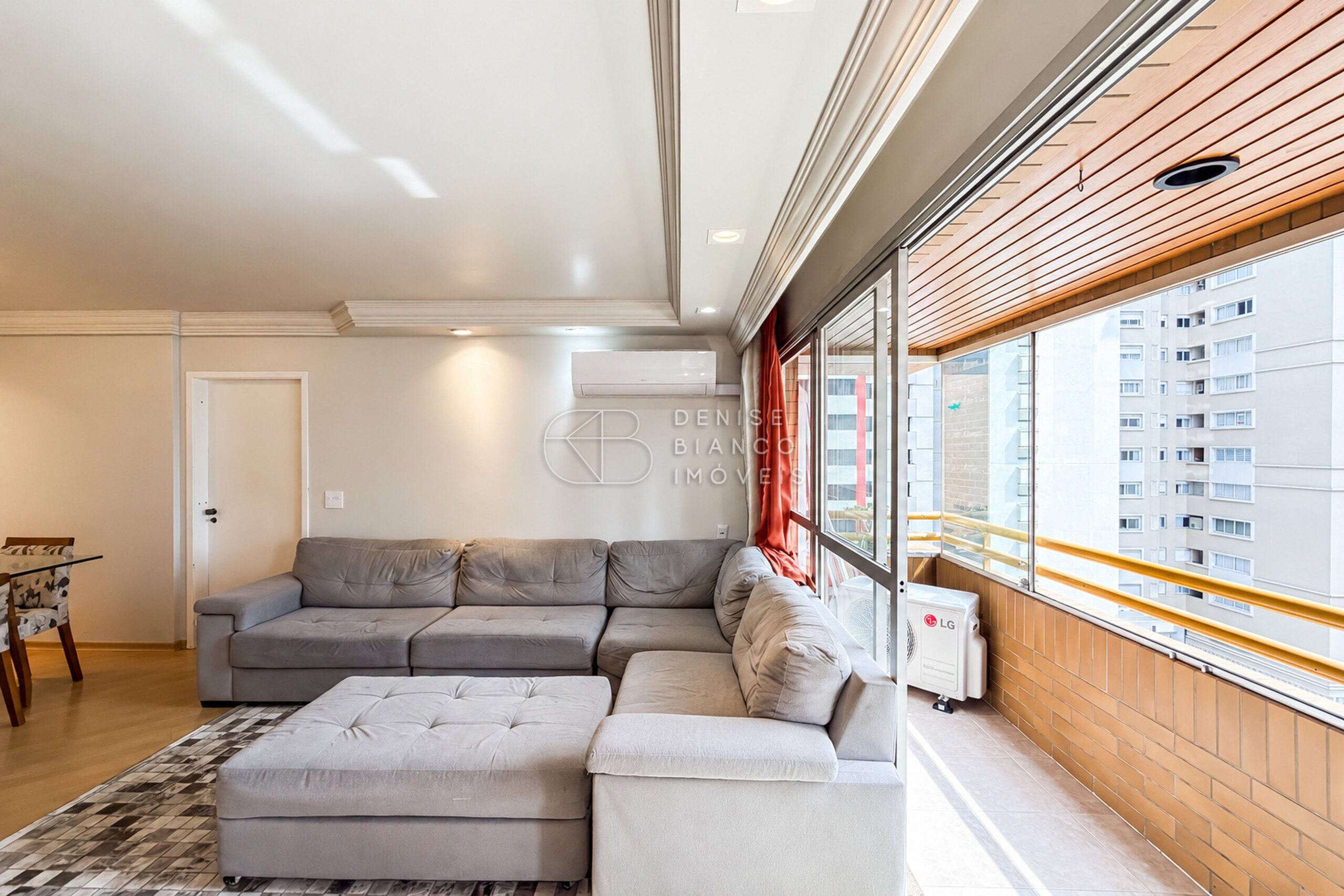 APARTAMENTO em Centro - Ref: DB0230