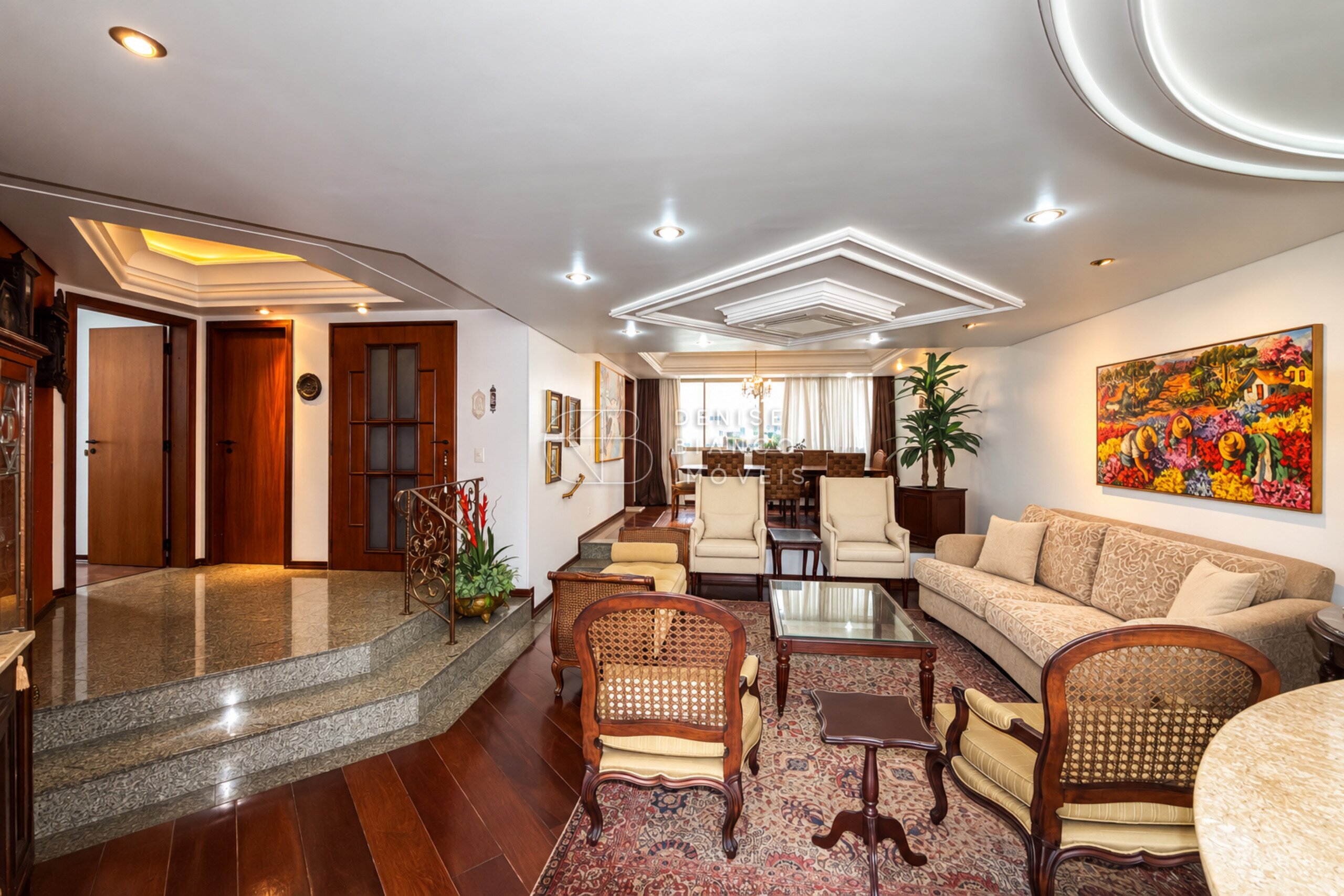 APARTAMENTO em Água Verde - Ref: DB0245