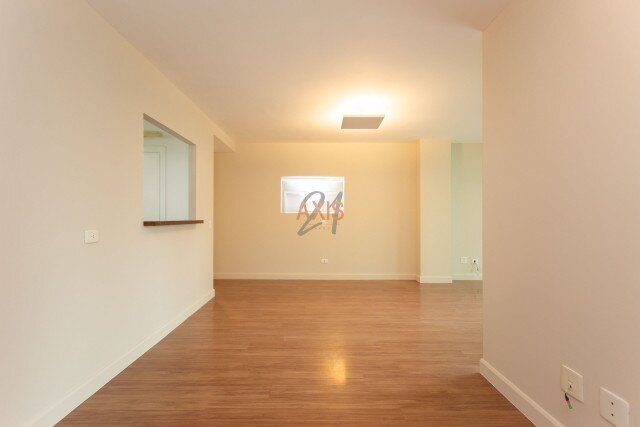 Apartamento no bairro Batel