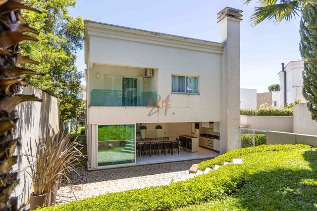 Casa em Condomínio no bairro Santa Felicidade