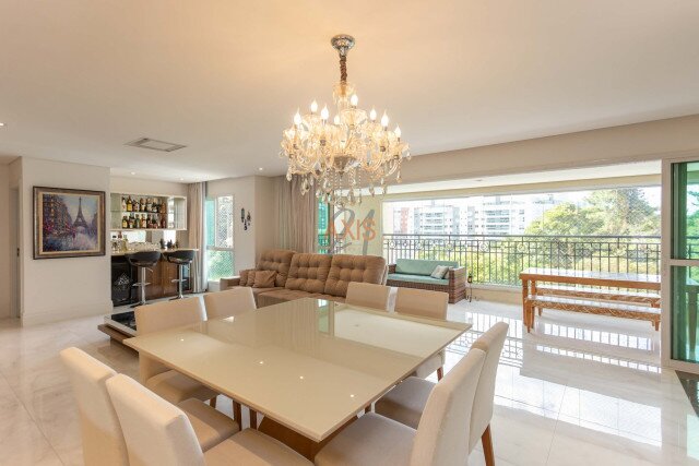 Apartamento no bairro Campo Comprido