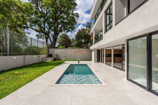 Casa em Condomínio no bairro Campo Comprido