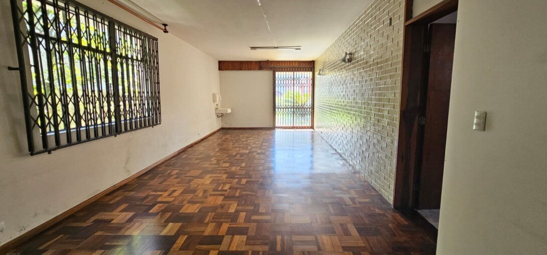 Foto 6 - CASA em CURITIBA - PR, no bairro Ahú - Referência PIL-CASA0551