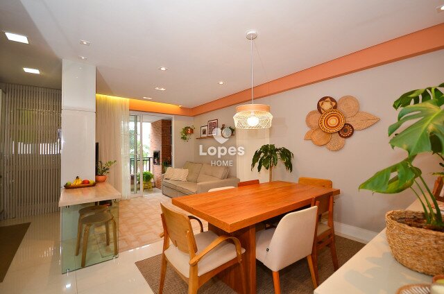 APARTAMENTO no Bairro: Mercês - Lopes Home - Curitiba - foto 0