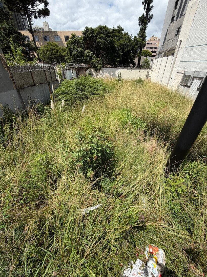 Foto 4 - TERRENO em CURITIBA - PR, no bairro Centro - Referência 0400