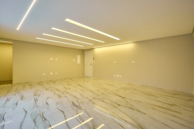 APARTAMENTO no Bairro: Água Verde - Lopes Home - Curitiba - foto 0