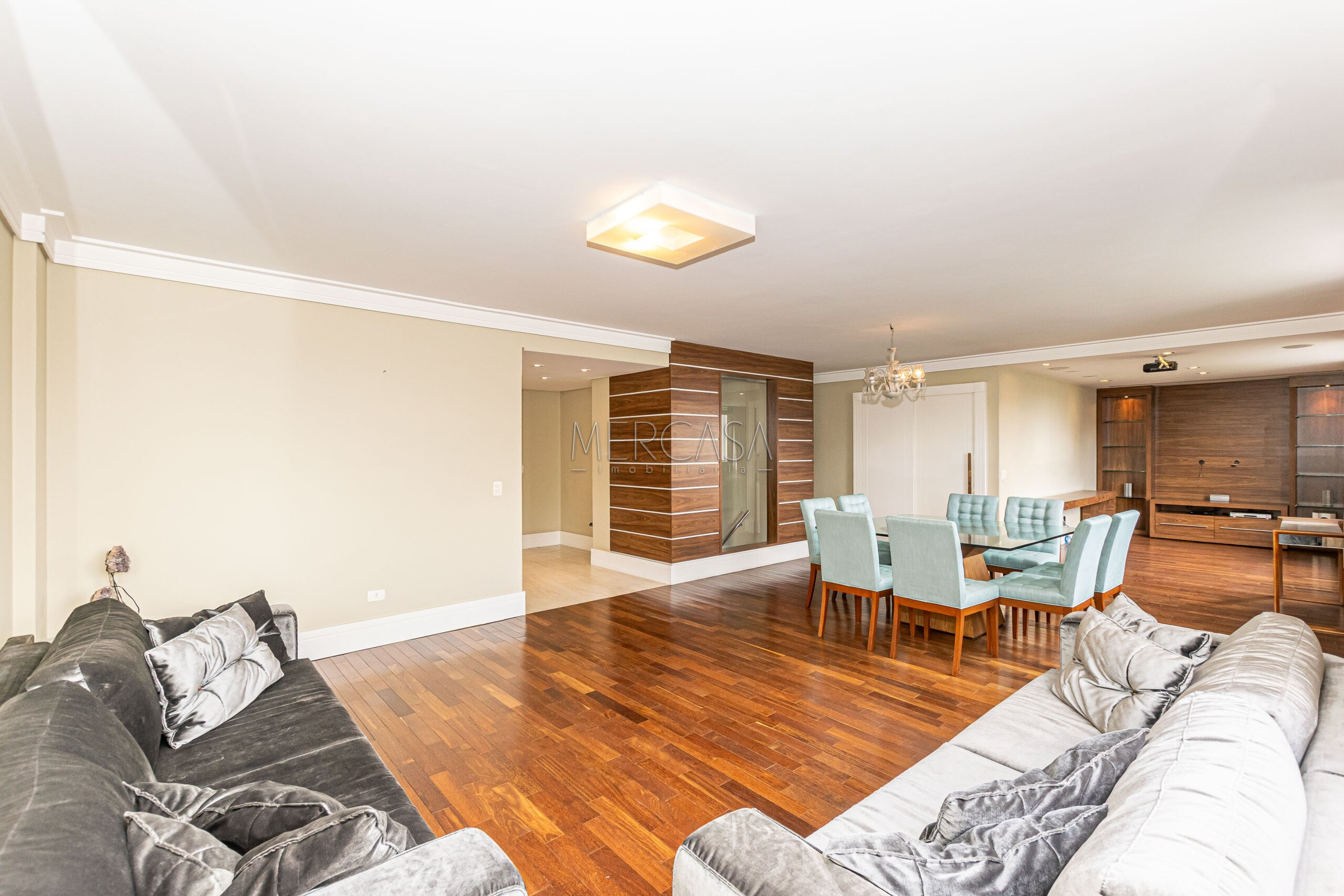 Apartamento à venda em Água Verde, Curitiba — Portal Chave Fácil