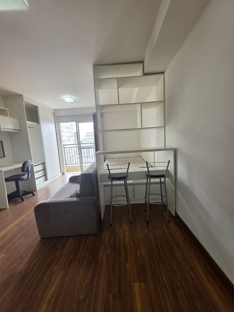 Foto 2 - STUDIO em CURITIBA - PR, no bairro Centro - Referência PIV-APTO0535