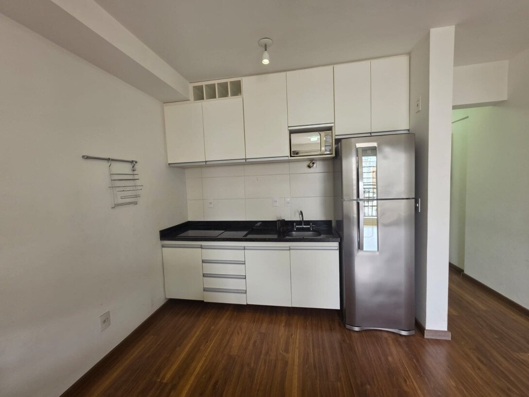 Foto 12 - STUDIO em CURITIBA - PR, no bairro Centro - Referência PIV-APTO0535