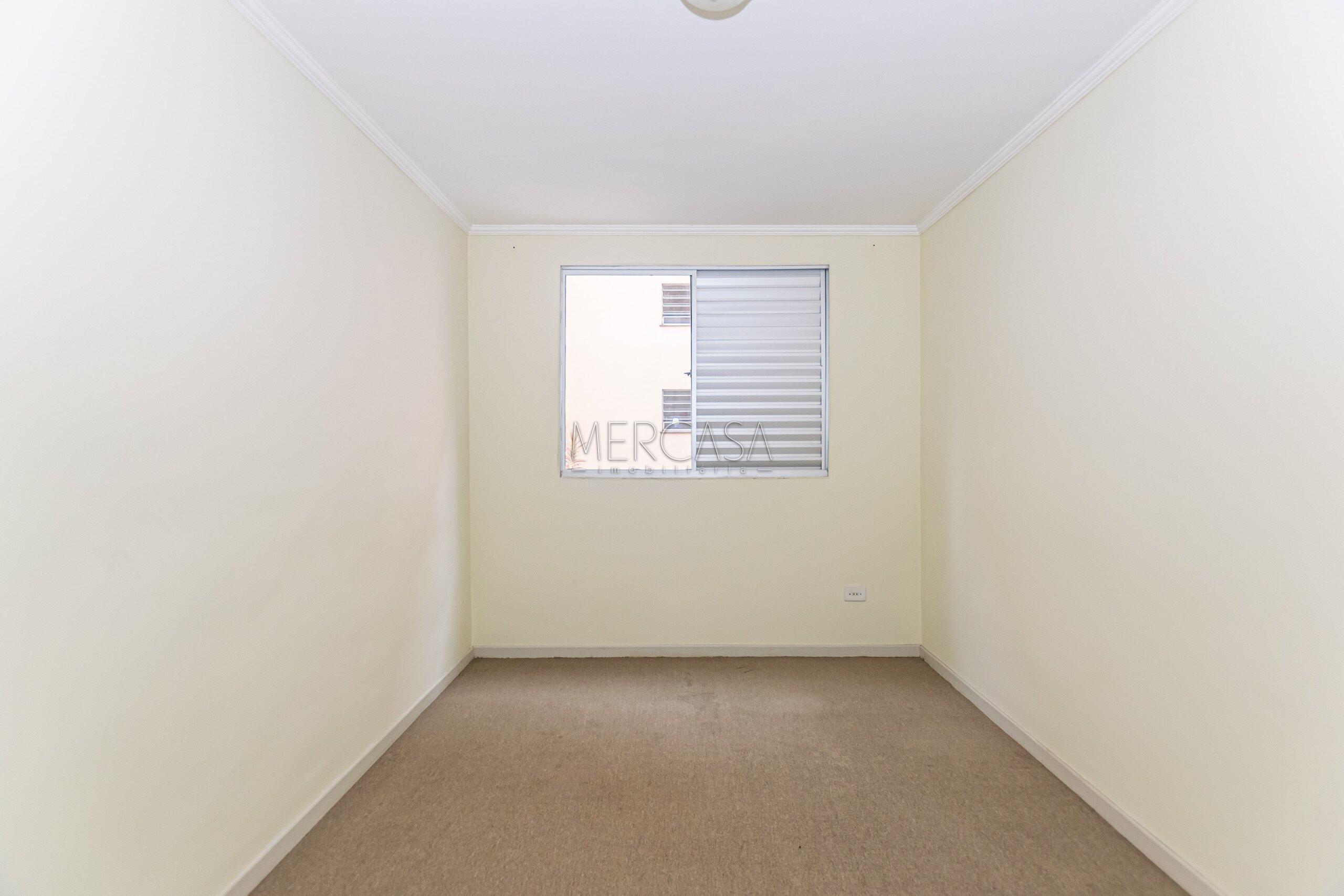 Apartamento à venda em Ecoville, Curitiba — Imobiliária Razão