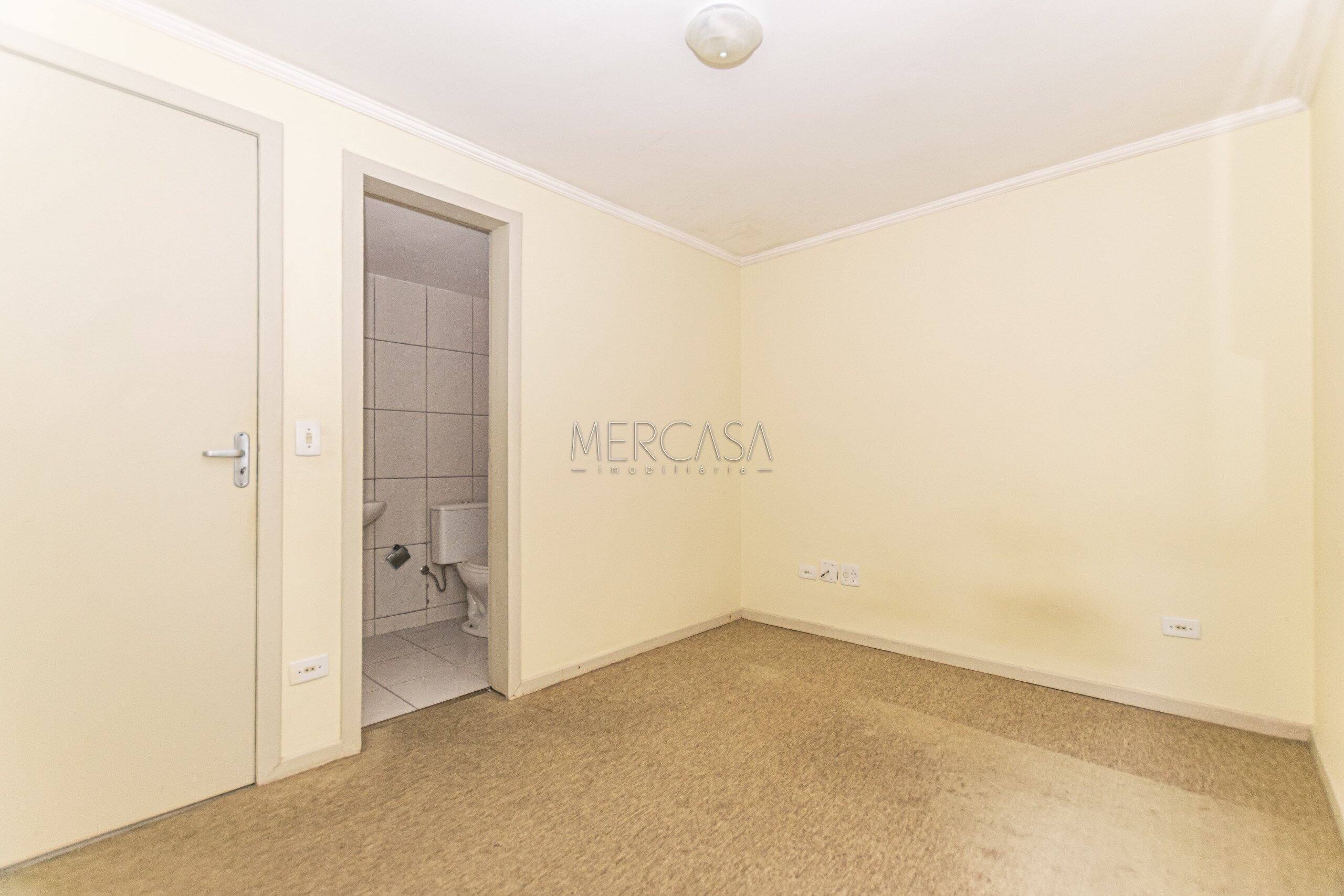 Apartamento à venda em Ecoville, Curitiba — Imobiliária Razão