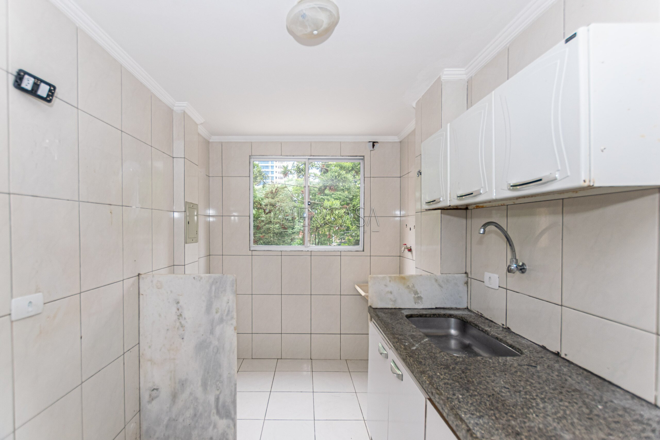 Apartamento à venda em Ecoville, Curitiba — Imobiliária Razão