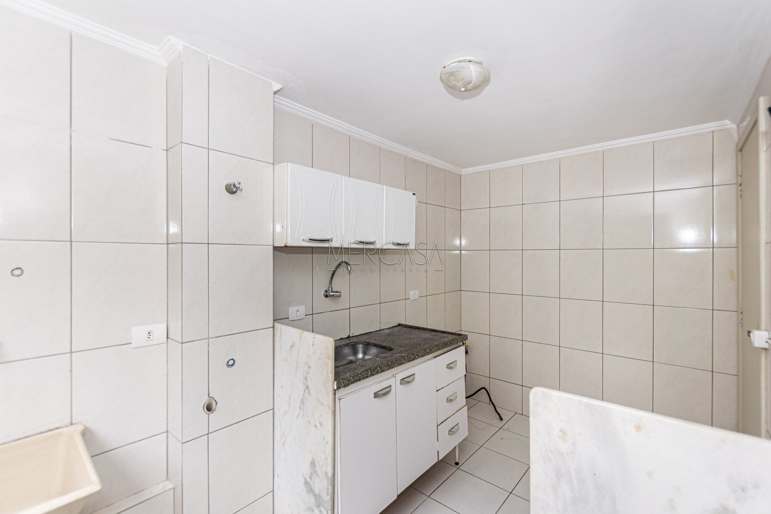 Apartamento à venda em Ecoville, Curitiba — Imobiliária Razão