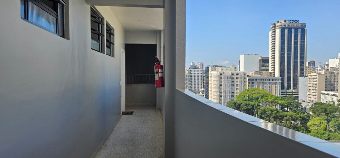 Foto 13 - APARTAMENTO em CURITIBA - PR, no bairro Centro - Referência PIV-APTO359