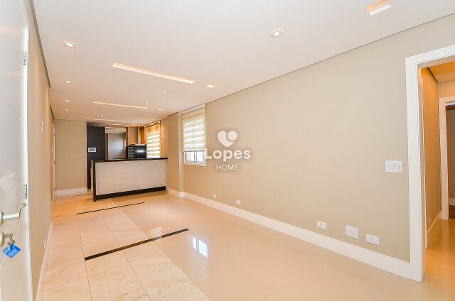 APARTAMENTO no Bairro: Água Verde - Lopes Home - Curitiba - foto 2