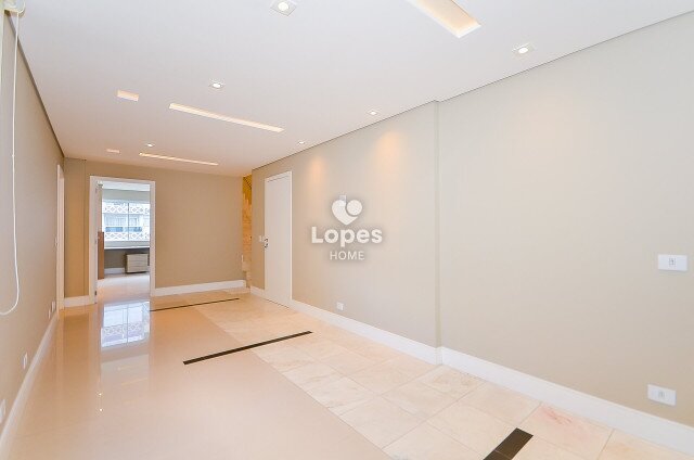 APARTAMENTO no Bairro: Água Verde - Lopes Home - Curitiba - foto 3