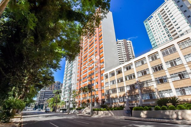 APARTAMENTO no Bairro: Água Verde - Lopes Home - Curitiba - foto 25