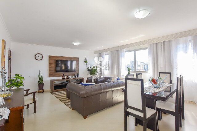 APARTAMENTO no Bairro: Água Verde - Lopes Home - Curitiba - foto 2