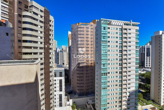 APARTAMENTO no Bairro: Água Verde - Lopes Home - Curitiba - foto 8