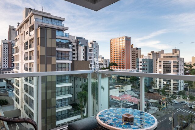 APARTAMENTO no Bairro: Champagnat - Lopes Home - Curitiba - foto 8
