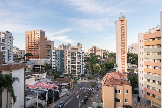 APARTAMENTO no Bairro: Champagnat - Lopes Home - Curitiba - foto 9