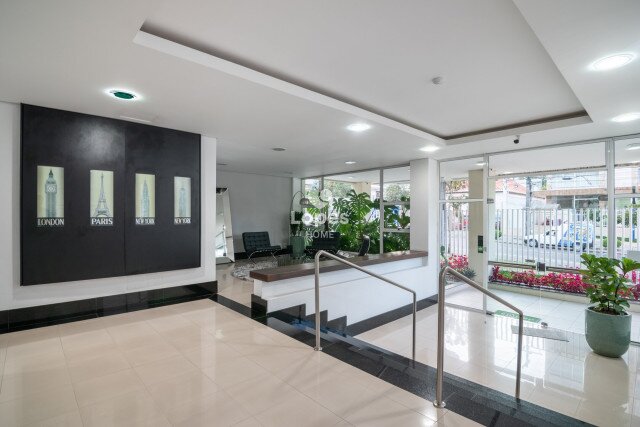 APARTAMENTO no Bairro: Champagnat - Lopes Home - Curitiba - foto 32