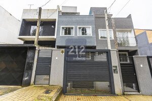SOBRADO TRIPLEX NOVO, COM ÓTIMO ACABAMENTO E PRONTO PARA MORAR..AGENDE SUA VISITA..Referência SO0091
