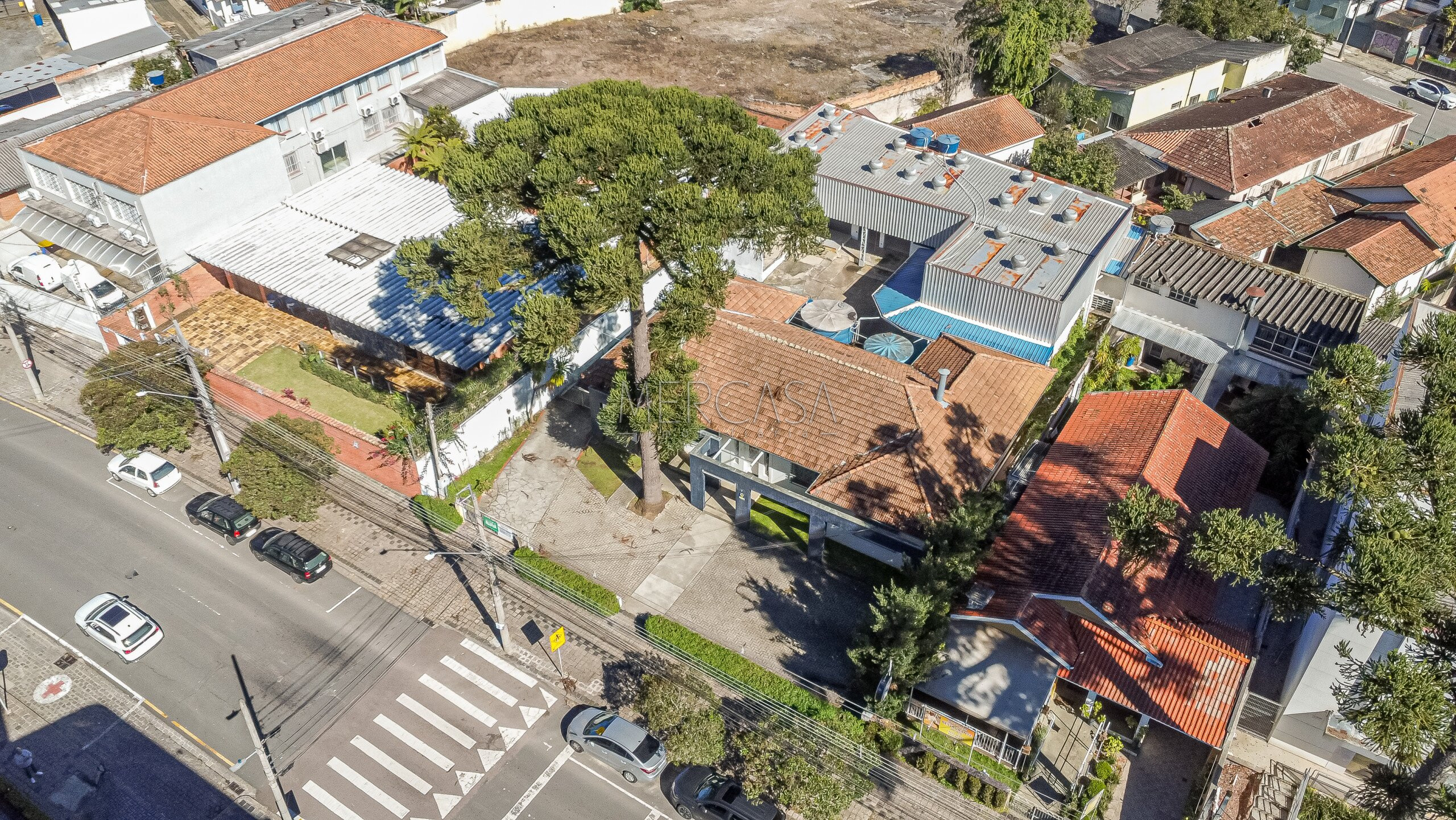 Sala/Conjunto Comercial para alugar em Bom Retiro, Curitiba — Portal Chave Fácil