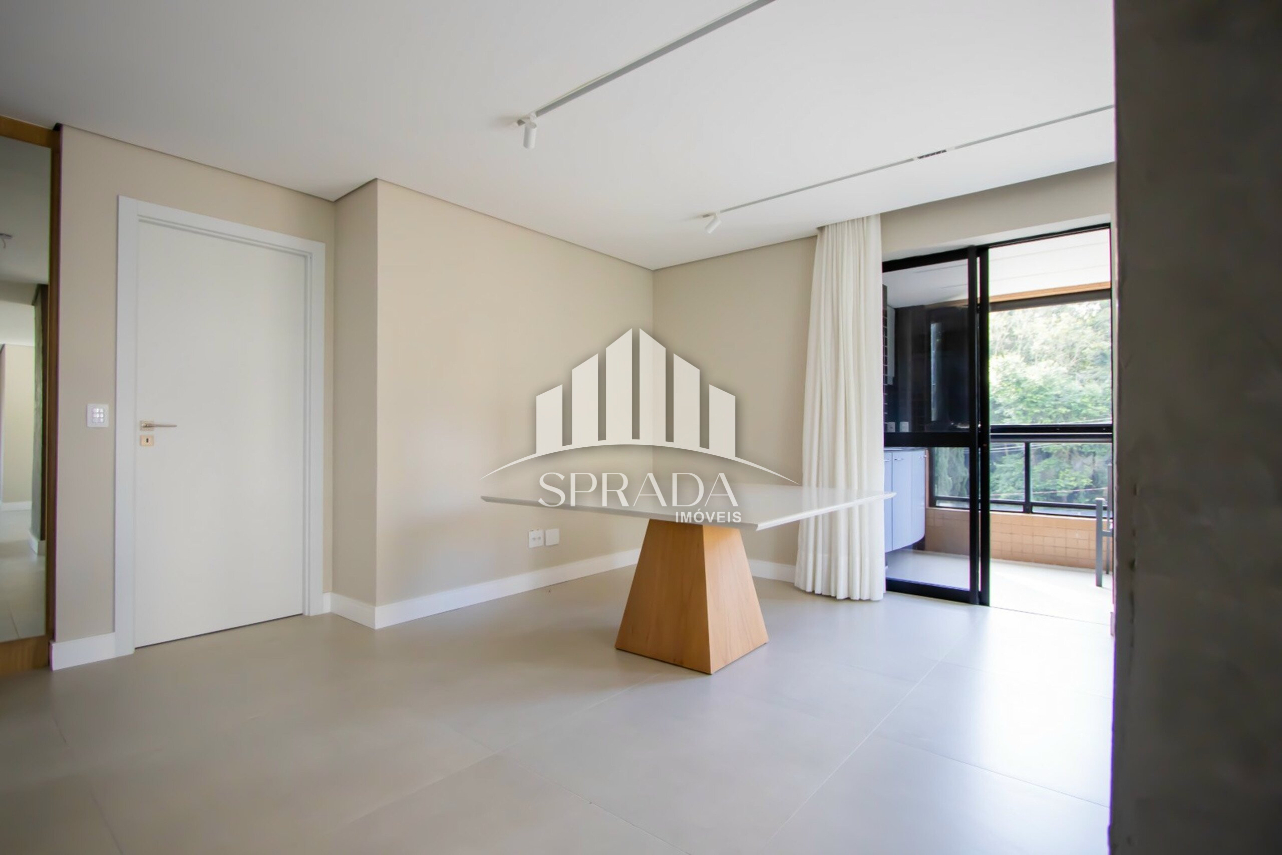 Apartamento, 3 quartos, 236 m² - Foto 1